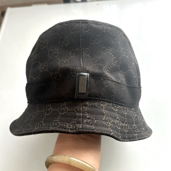 GUCCI bucket hat - Picture 1 of 4